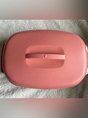 Vintage Pink Tupperware Microwave Tray